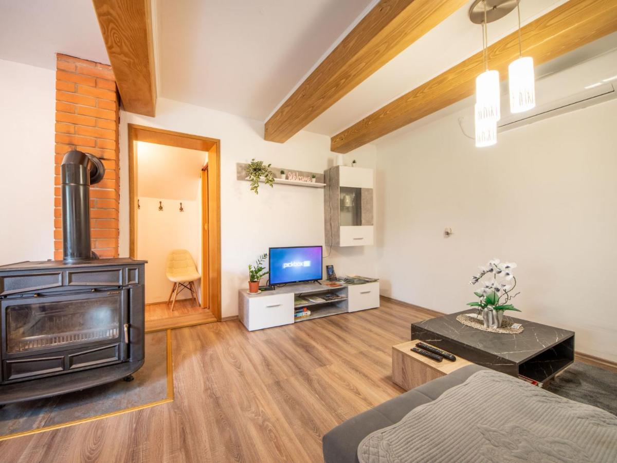 Holiday Home Tina By Interhome Tounj Екстер'єр фото